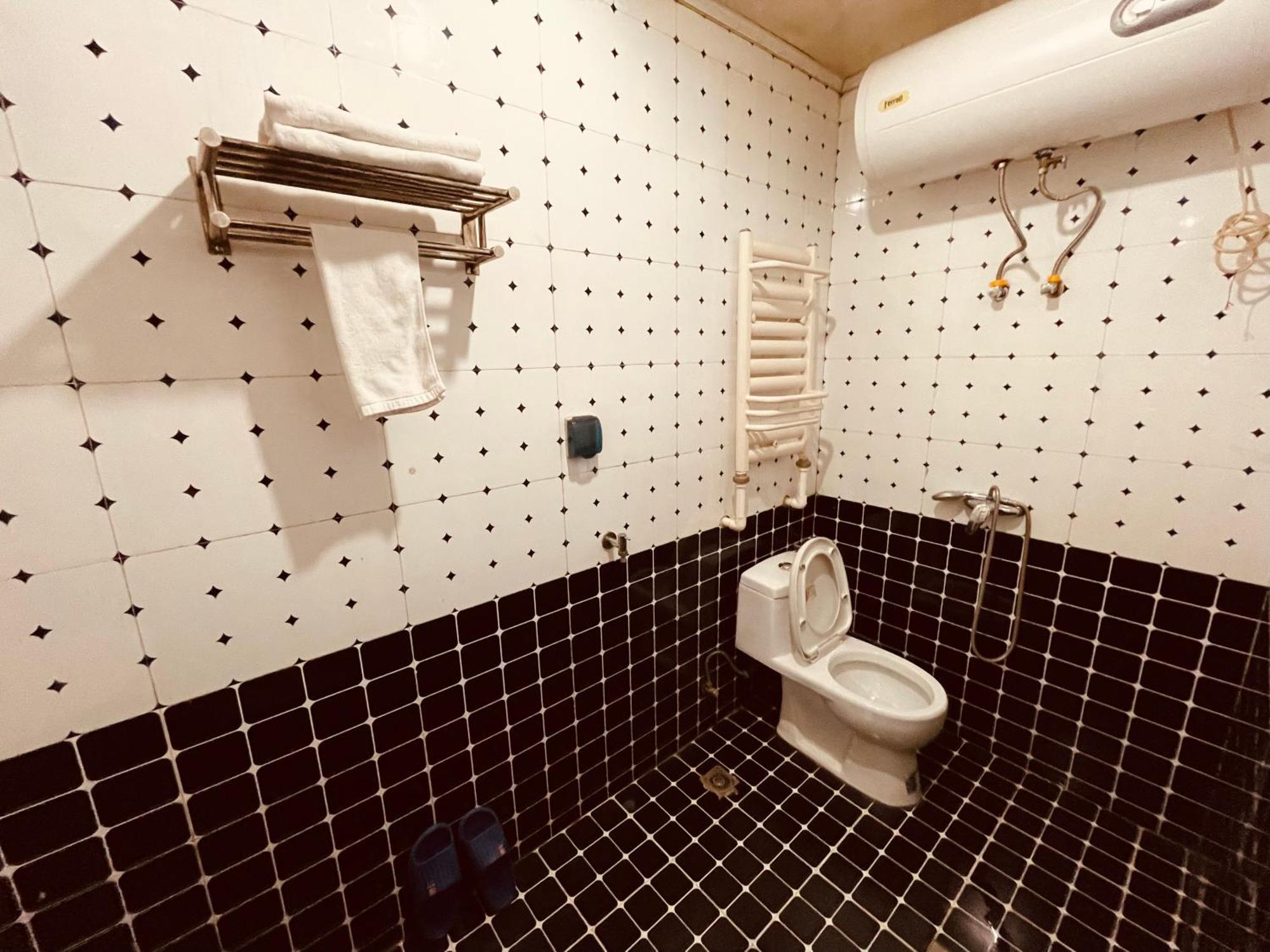 哈尔滨机场东方红运宾馆 Hotel Cameră foto