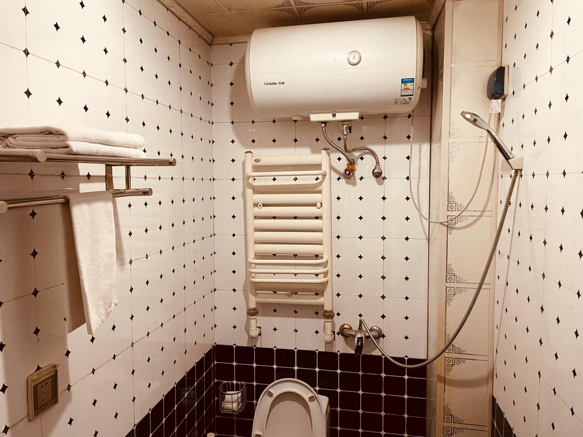 哈尔滨机场东方红运宾馆 Hotel Cameră foto